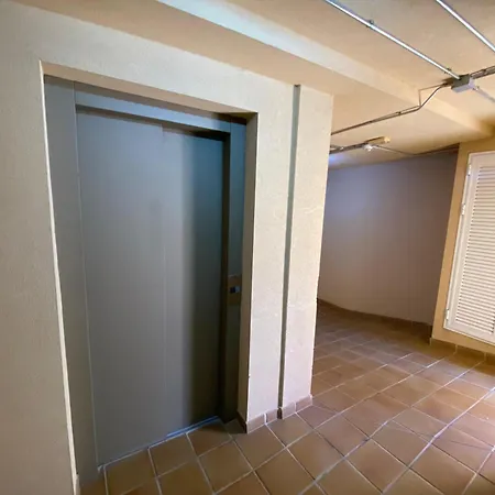 En 公寓 波里斯-德阿沃纳